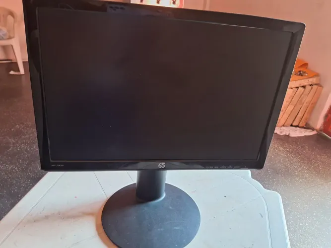 Monitor LG 19'