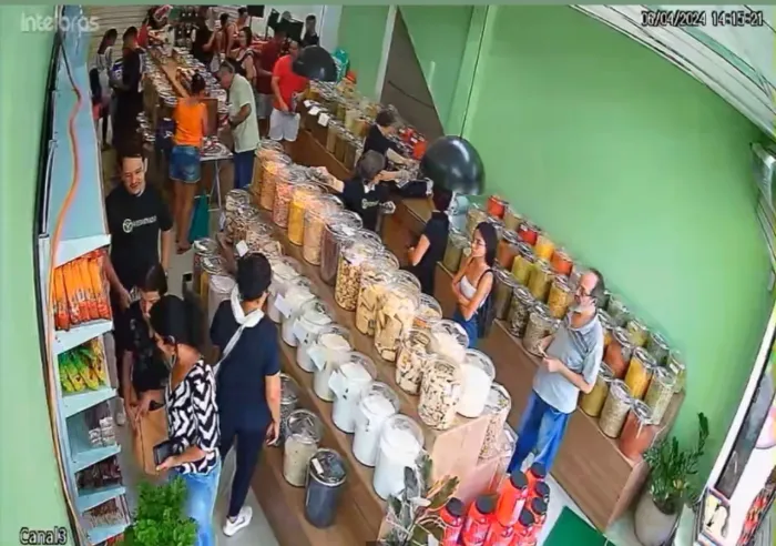 Mercado Loja de Produtos Naturais deixa 20mil líquido a venda