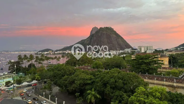 Botafogo | Apartamento 3 quartos, sendo 2 suites
