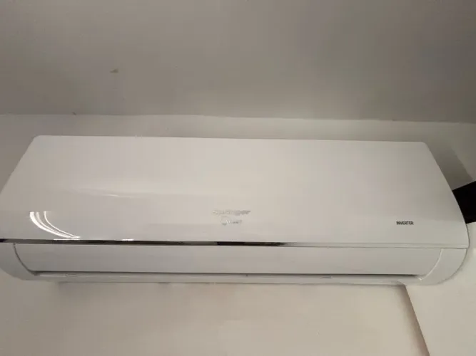 Ar-condicionado Split Midea 12000 BTUs Inverter