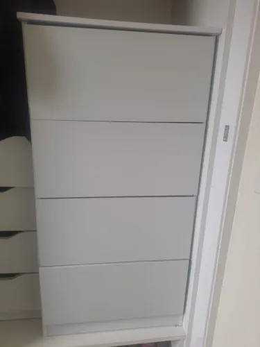 Cômoda 4 gavetas