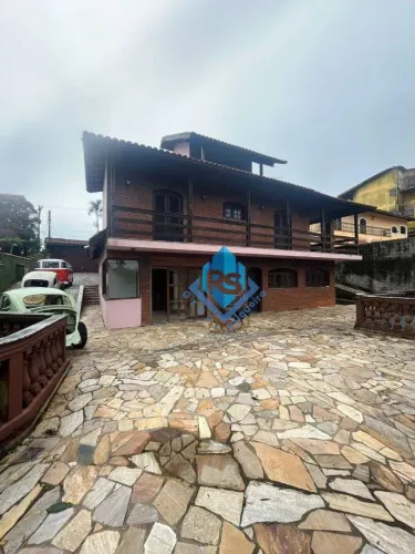 Chácara com 2.000 m² - 4 Dormitórios - Piscina - Acesso a Represa à venda - Riacho Grande