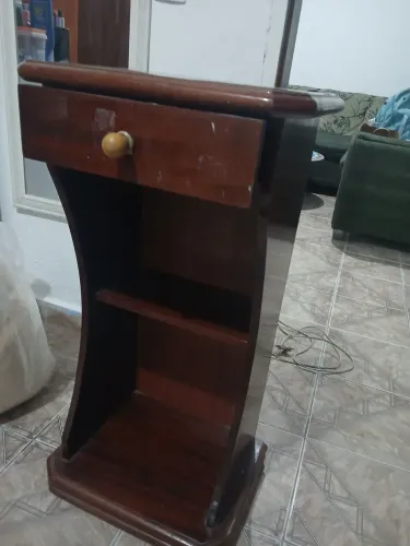 Mesa de cabeceira