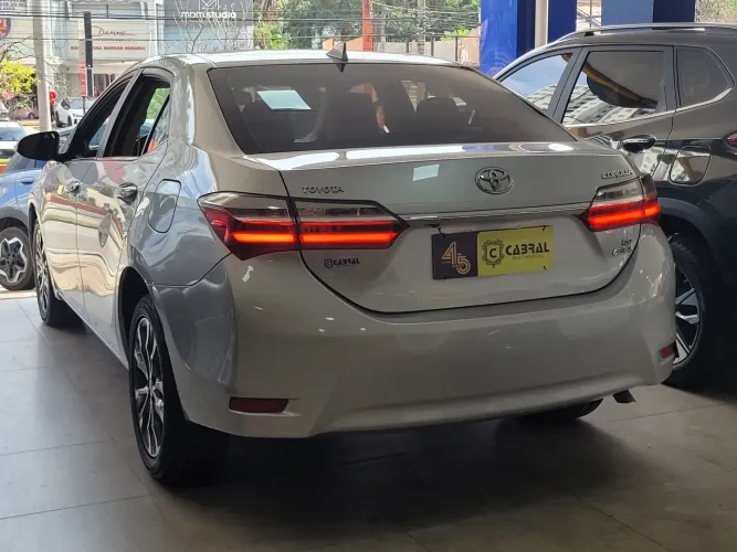 Toyota Corolla Altis 2.0 Flex 16V Aut. 2018