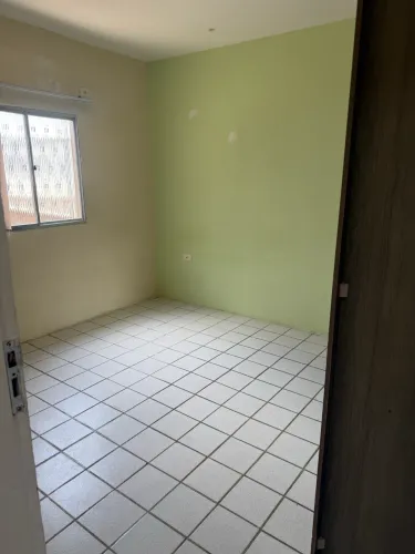 Casa primeiro andar para alugar