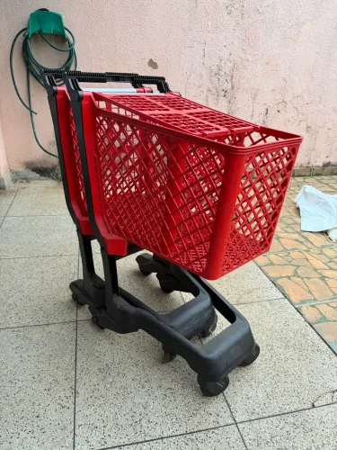 2 carrinhos de compras plásticos SIRIS reforçado