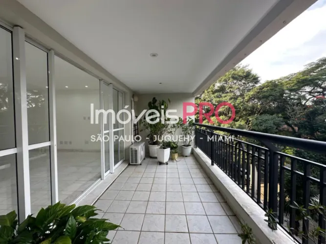 Lindo apartamento com 3 suítes Alto da Boa Vista
