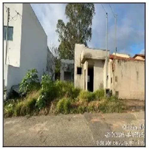Imóvel com excelente localização Casa no Dona Figuinha, Oliveira - MG, N. SN QD 12 LT 11,