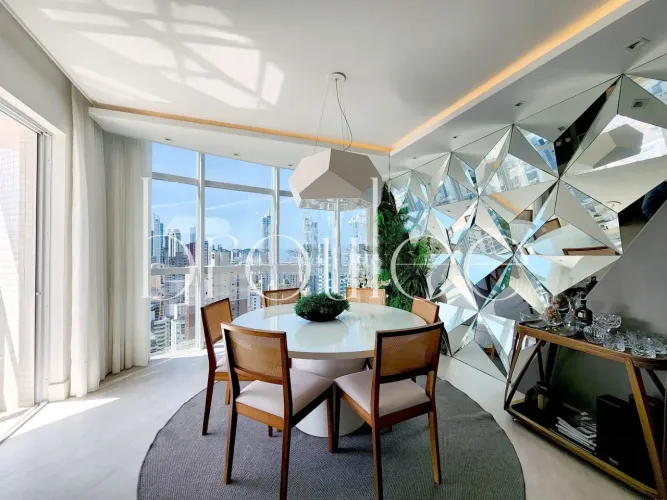APARTAMENTO MOBILIADO PARA ALUGUEL ANUAL R$ 15.000,00 INCLUSO CONDOMÍNIO E IPTU