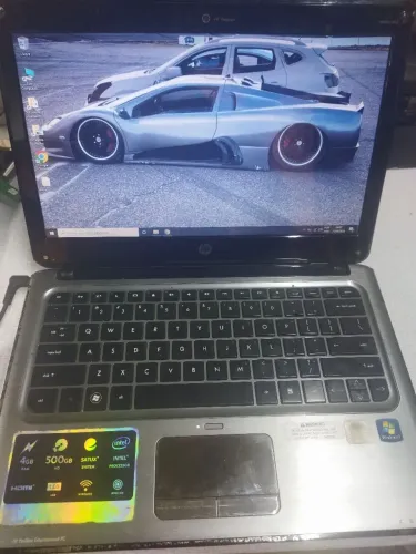Notebook ótimo para estudos, trabalho e filmes