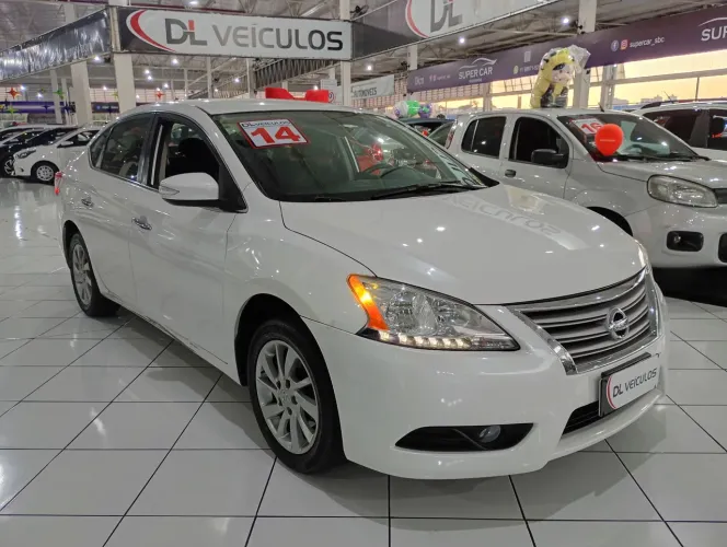 Nissan Sentra SV 2.0 Flexstart 16V Aut. 2014