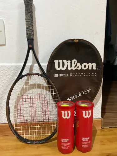 Raquete e bolinhas tênis Wilson