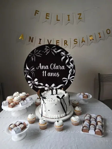 Pega e monte festa na mesa
