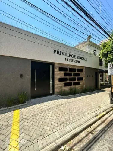 Sala comercial com ótima localização no Altos da Cidade, conta com uma infraestrutura toda