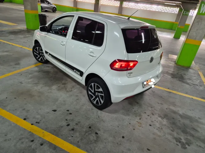 Volkswagen Fox Trendline 1.0 Flex 12V 5P 2016