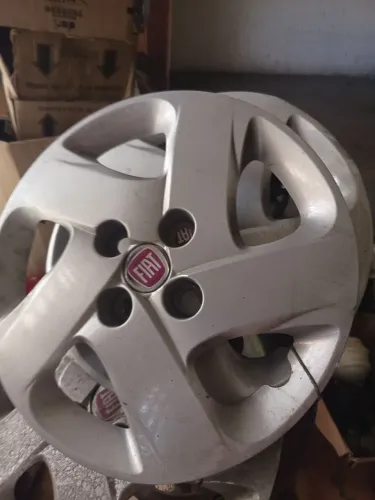Calotas originais Fiat Mob aro 14"