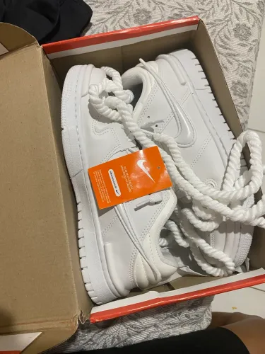 Tênis Nike TAM 42