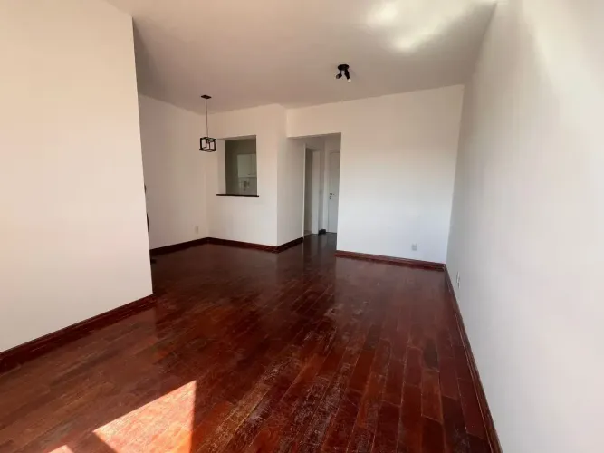 Oportunidade apartamento no condomínio Residencial Monte Carlo no bairro Vila Lavínia