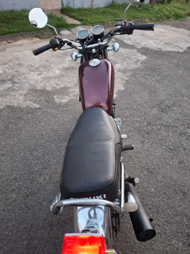 SUZUKI INTRUDER