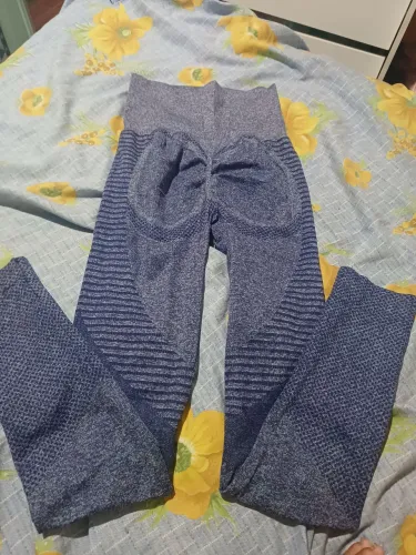 Troco Legging Empina Bumbum Tamanho P por Fralda G ou M 