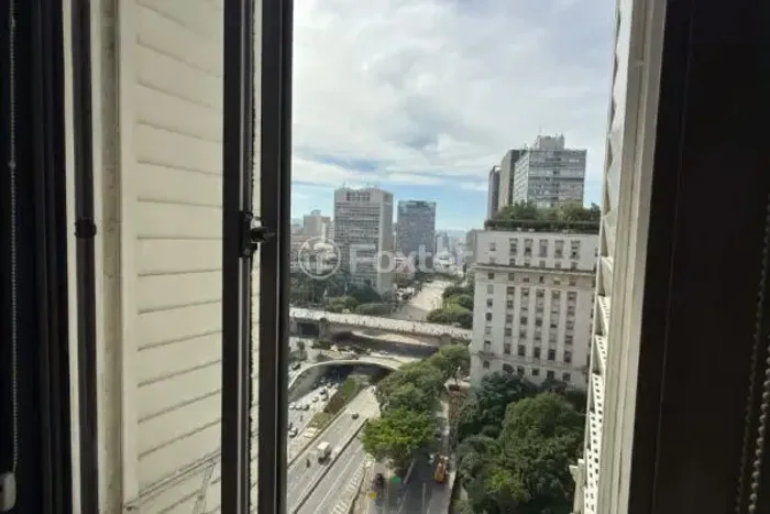 Kitnet / JK / Studio à venda Rua São Francisco, Chácara Sonho Azul - São Paulo