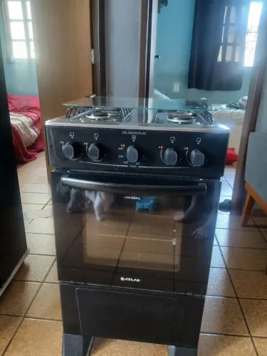 Vendo Fogão 4 Bocas