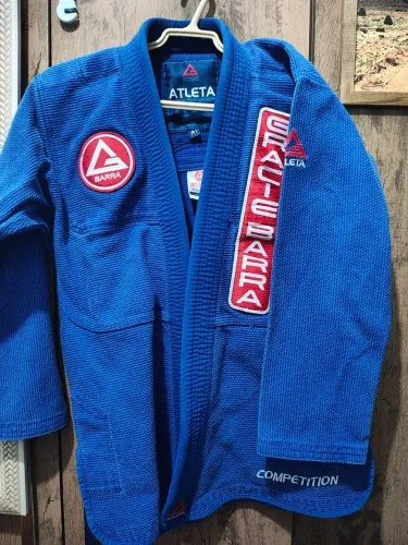 Kimono Gracie Barra Competition A1 usado