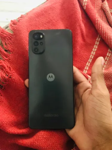Venda-se celular moto G22 