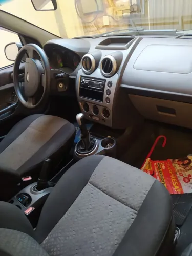 Ford Fiesta 1.6 8V Flex/class 1.6 8V Flex 5P 2013