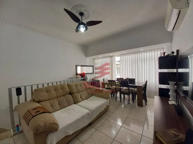 Apartamento Tipo Vila à venda 3 quartos 1 suíte 1 vaga demarcada no Marapé Santos
