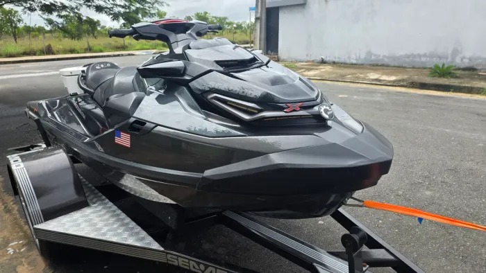 Jet-ski seadoo RXT XRS 300/ 2022