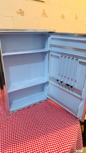 Vendo armário de banheiro Inox