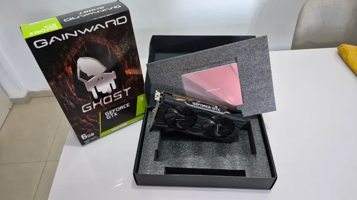 GTX 1660 SUPER GAINWARD GHOST