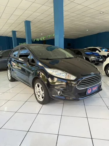 Ford Fiesta 1.6 16V Flex Aut. 5P 2014