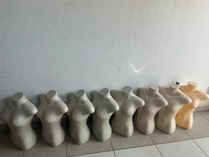 8 manequins busto