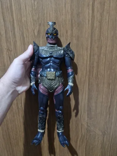 Kamen rinder kuuga anos 2000 bandai