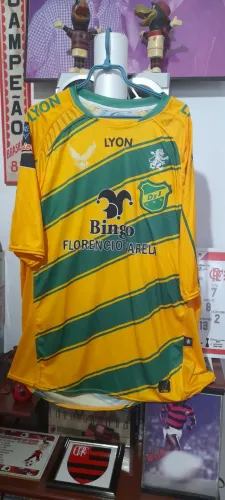 Camisa defensa y justiça ( Argentina ) - 2013