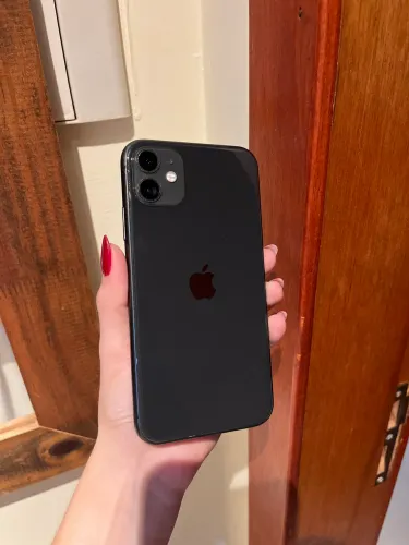 IPhone 11 64GB em ótimo estado 