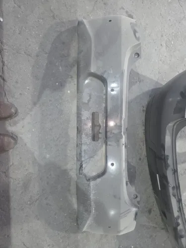 Parachoque etios Hatch 2019