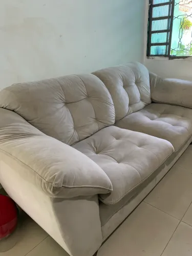 Sofá semi-novo
