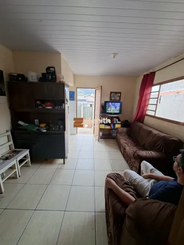 Casa com 2 quartos - bairro São João