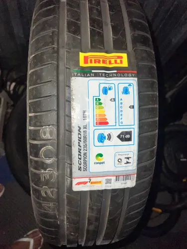 pneu Pirelli Scorpion 235/60R18 107H XL