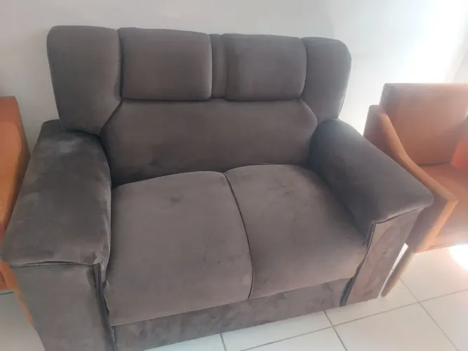 Sofá 2 lugar
