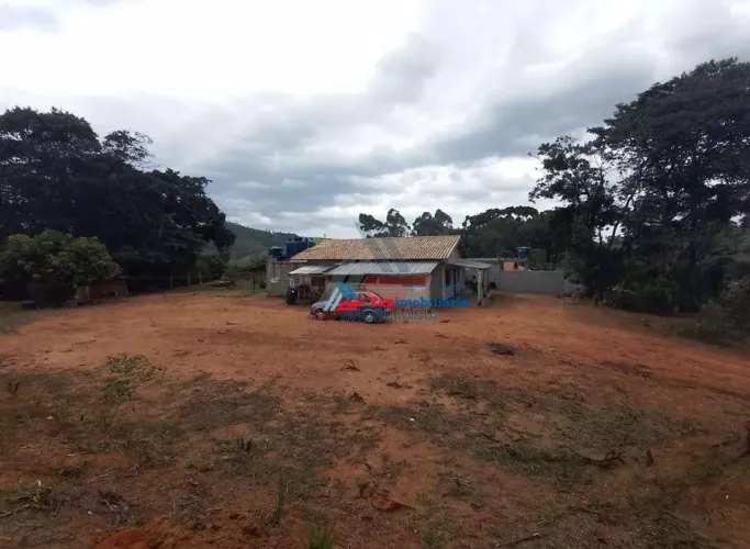 Chácara Residencial à venda, Pitangueiras de Cima, Pedra Bela - CH0024.