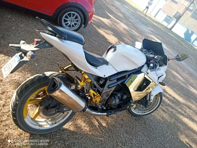 Moto comet gtr 650