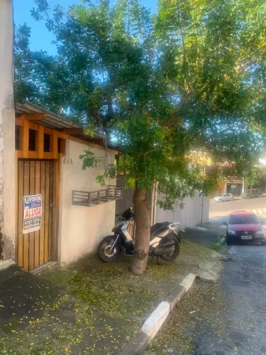 Casa para locação no Parque Monte Alegre.