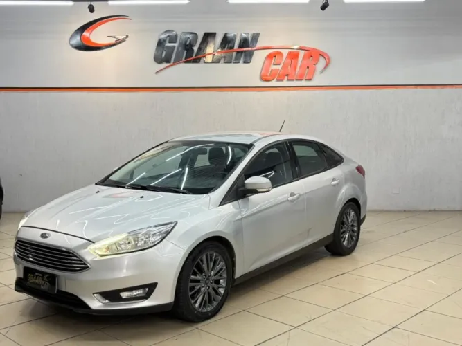 Ford Focus 2.0 16v/ 2.0 16V Flex 5P 2018