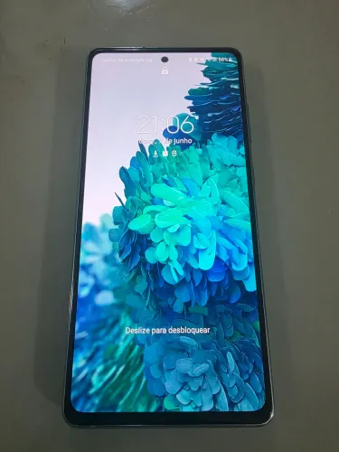 Samsung Galaxy S20 FE - Muito Conservado (Ótimo Estado)
