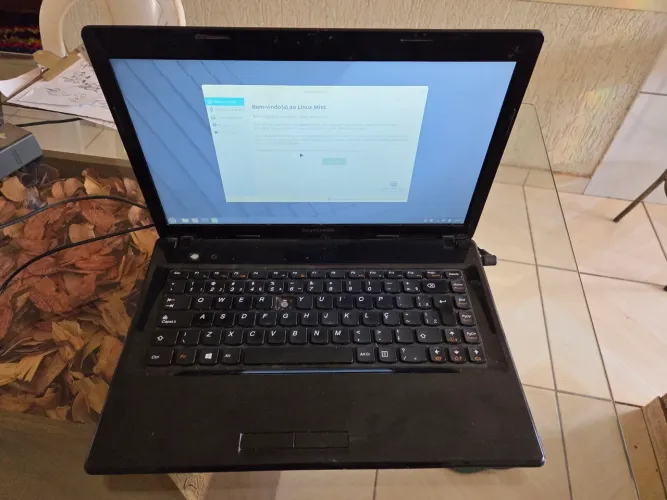 Notebook Lenovo g485 - com defeito na tela (POR FAVOR LEIA A DESCRIÇÃO!!!!)