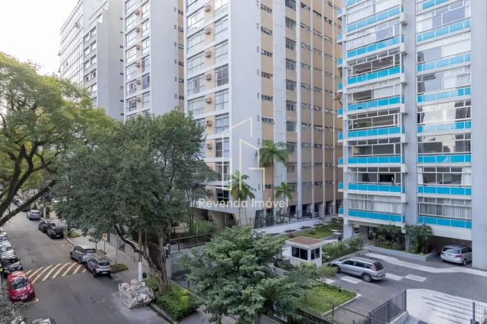 Apartamento à Venda na Consolação - 3 Quartos, 1 Suíte, 1 Vaga - Oportunidade Única com 20